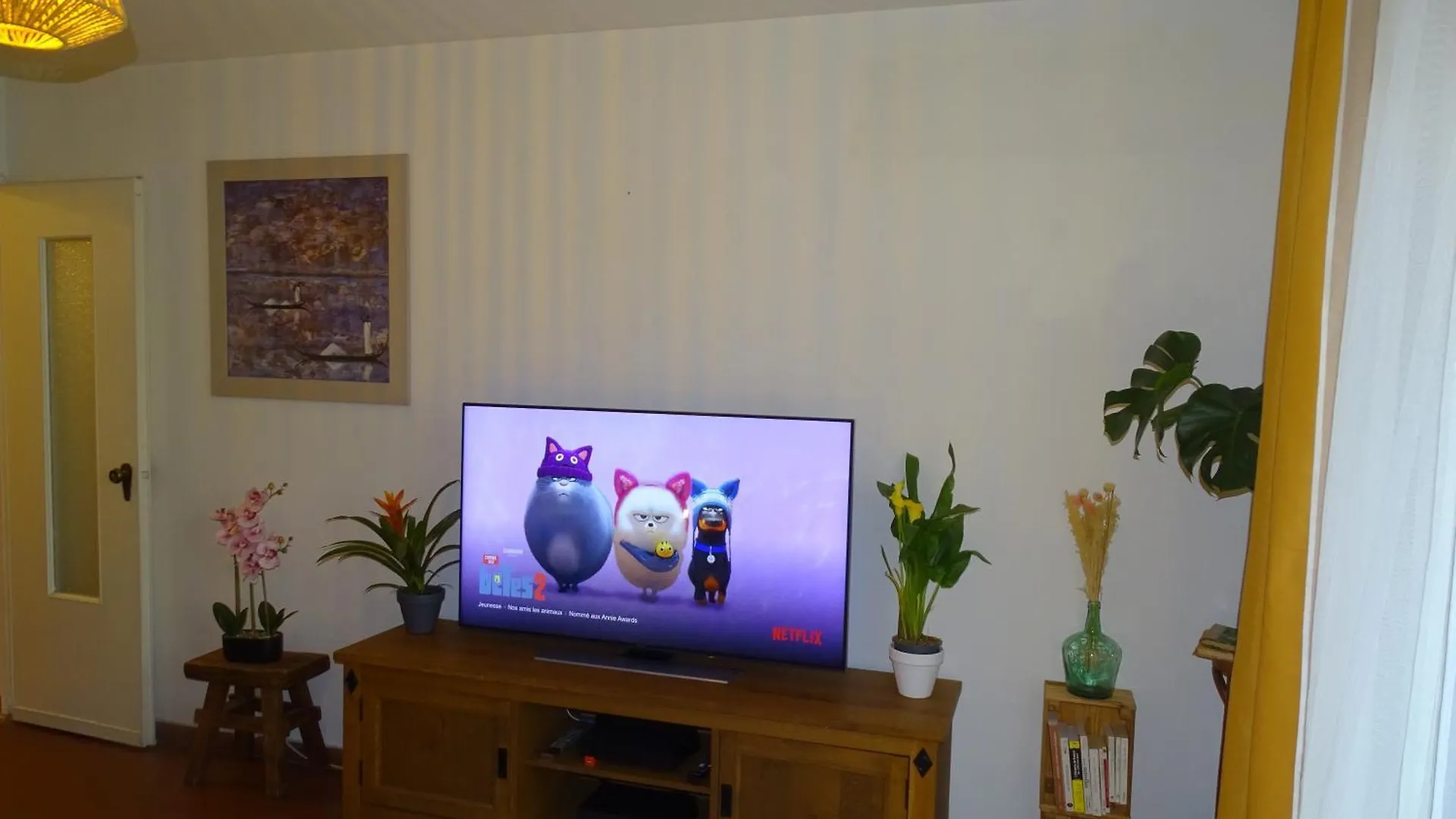 Le Letizia-Wifi-Netflix-Balcon-Friche Belle De Mai Urban Nestconciergerie Apartment Marseille France