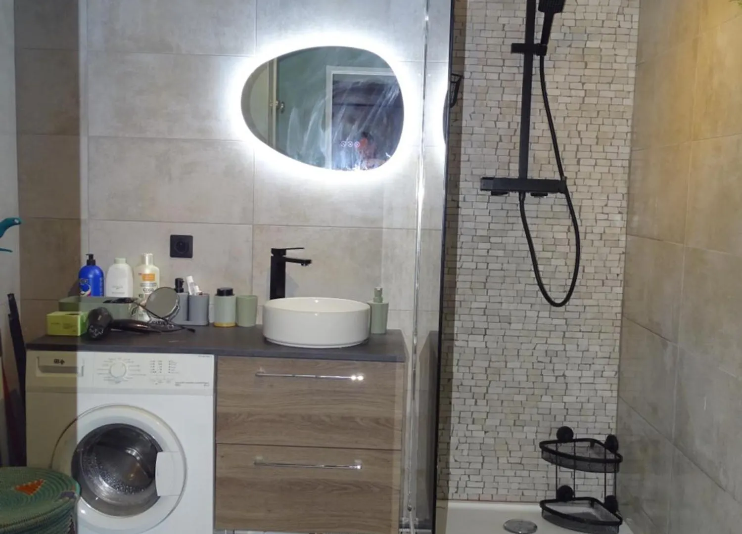 Le Letizia-Wifi-Netflix-Balcon-Friche Belle De Mai Urban Nestconciergerie Apartment Marseille